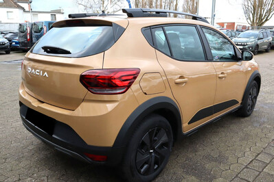 Dacia Sandero Stepway Expression LPG 1.0 TCe