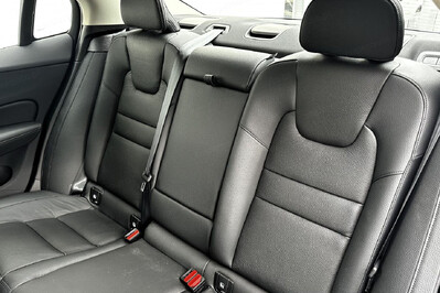 Volvo S60 B5 B AWD Ultimate Dark