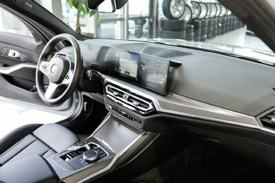 BMW Seria 3 320i M Sport