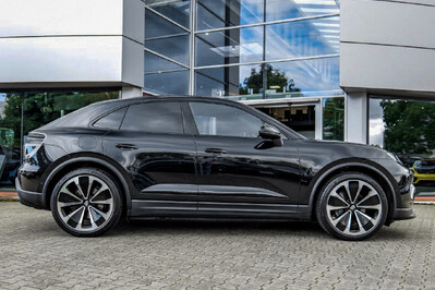 Porsche Macan 4