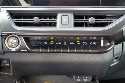 Lexus UX 250h GPF F Sport Design 2WD