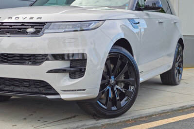Land Rover Range Rover Sport 4.4 V8 P530 Autobiography