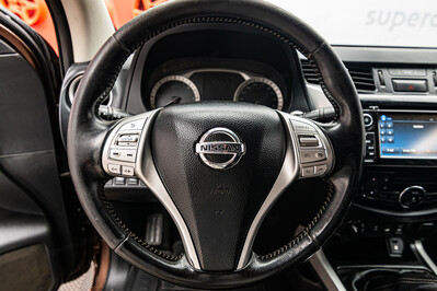 Nissan Navara 2.3 dCi Tekna