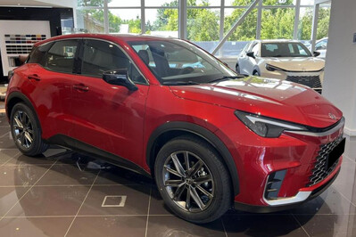 Lexus LBX Cool 1.5 Hybrid