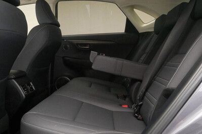 Lexus NX 300h AWD