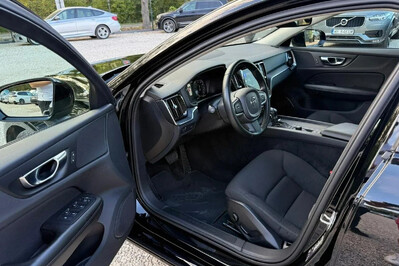 Volvo V60 T4 Momentum aut