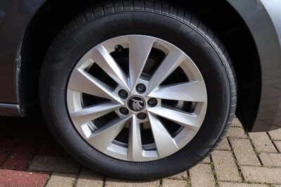 Skoda Scala Selection Edition 130 1.0 TSI DSG