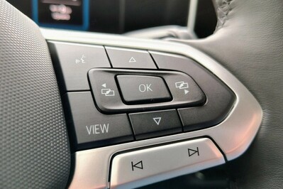 Volkswagen Passat Business Plus 1.5 TSI eHybrid DSG