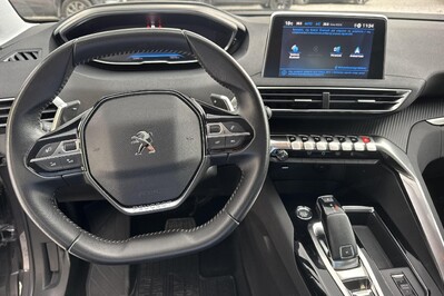 Peugeot 3008 Active Pack  1.2 PureTech S&S EAT8