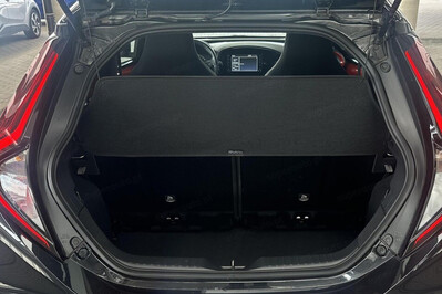 Toyota Aygo X 1.0 VVT-i Style