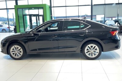 Skoda Octavia Selection 1.5 TSI mHEV DSG