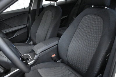 BMW Seria 1 118i Advantage