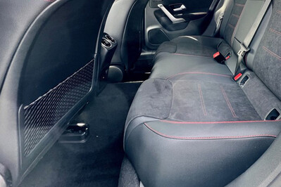 Mercedes CLA 220 4-Matic AMG Line