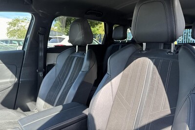 Peugeot 5008 GT 1.6 PureTech  S&S EAT8