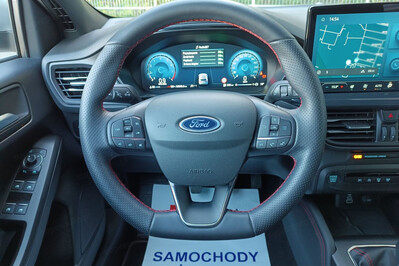 Ford Focus 1.0 EcoBoost ST-Line X