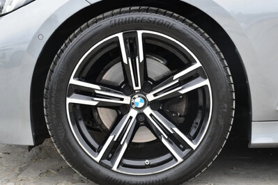 BMW Seria 3 320i xDrive M Sport