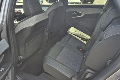 Peugeot 5008 Allure 1.2 mHEV  e-DCS6
