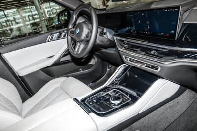 BMW X6 M60i xDrive