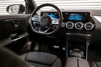 Mercedes EQA 350 66.5kWh 4-Matic AMG Line