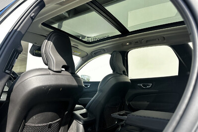 Volvo XC60 T8 Plug-In Hybrid AWD Plus Bright aut