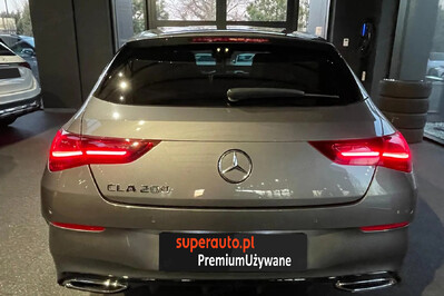 Mercedes CLA Shooting Brake 200 AMG Line