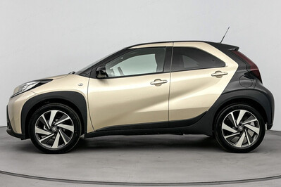 Toyota Aygo X Executive 1.0 benzyna