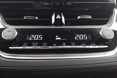 Toyota Corolla Cross 2.0 Hybrid Style