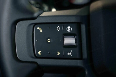 Land Rover Defender 110  D250  X-Dynamic HSE