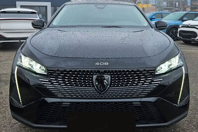 Peugeot 408 Allure e-DCS 1.2 mHEV