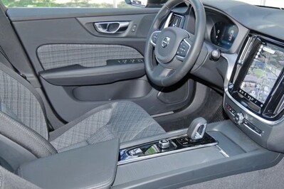 Volvo V60 B4 B Essential