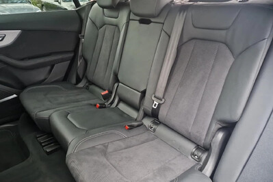 Audi Q8 55 TFSI e PHEV quattro Tiptronic