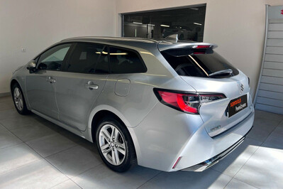 Suzuki Swace 1.8 Hybrid Premium Plus CVT
