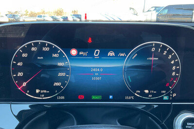 Mercedes E Klasa 300 e AMG Line