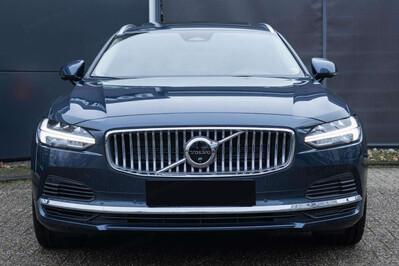 Volvo V90 T6 AWD Plug-In Hybrid Ultra Bright