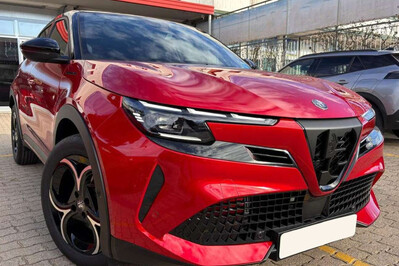 Alfa Romeo Junior 1.2 Ibrida Speciale