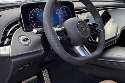 Mercedes E Klasa 220 d  4-Matic AMG