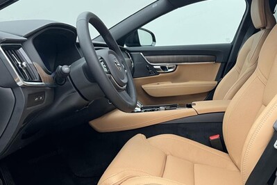 Volvo V90 T6 AWD Plug-In Hybrid Plus Dark