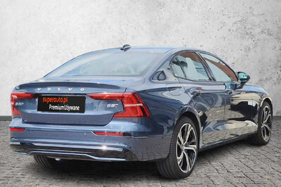 Volvo S60 B5 B AWD Ultimate Dark
