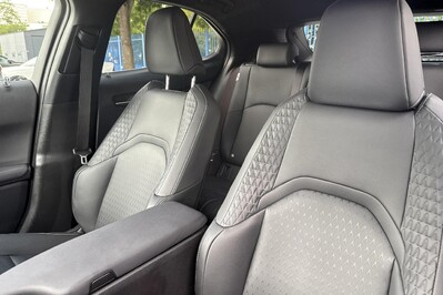 Lexus UX 200 GPF F Impression 2WD