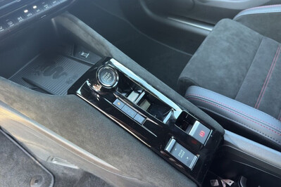 Alfa Romeo Junior 1.2 Ibrida Speciale
