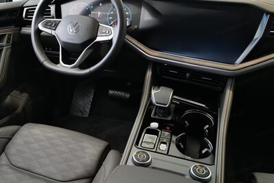 Volkswagen Touareg Elegance 3.0 V6 TDI 4Motion