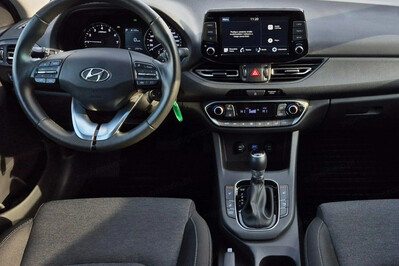 Hyundai i30 1.0 T-GDI Smart DCT