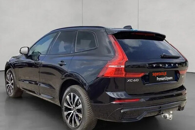 Volvo XC60 B5 B AWD Plus Dark