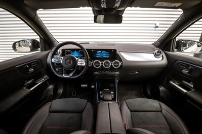 Mercedes EQA 350 66.5kWh 4-Matic AMG Line