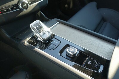 Volvo XC90 T8 AWD Plug-In Hybrid Plus Bright 7os