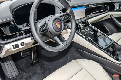 Porsche Panamera 4 E-Hybrid