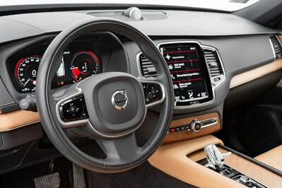 Volvo XC90 T8 AWD Plug-In Hybrid Inscription 7os