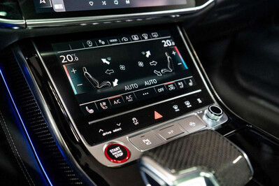 Audi A8 S8 TFSI quattro