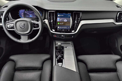 Volvo V60 B4 B Plus Dark