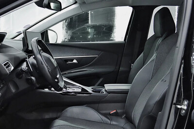 Peugeot 3008 1.2 PureTech Allure Pack S&S EAT8